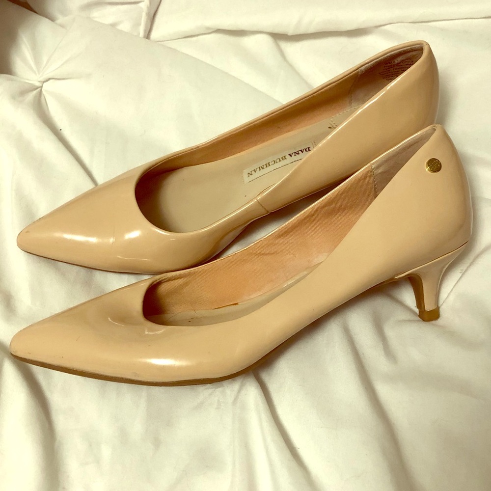 Dana Buchman short heel - Authentic